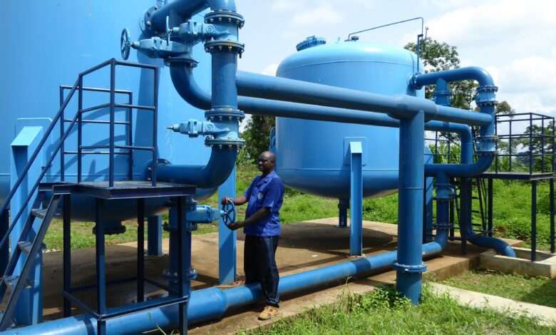 raccordement en eau de l'usine de manioc de gomon